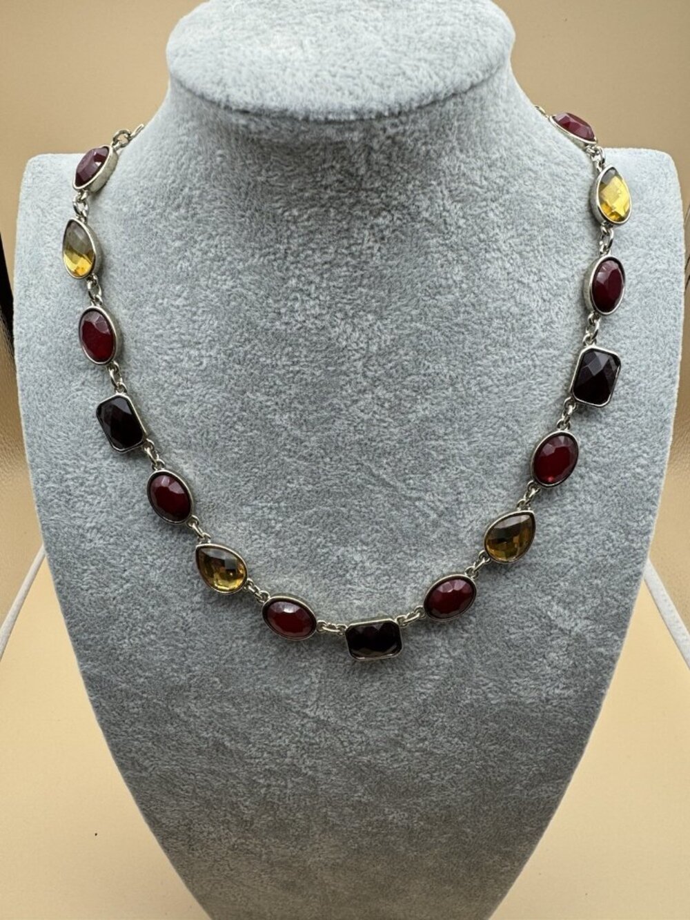 White House Black Market Multicolor Faceted Stone Necklace 20" Fashion